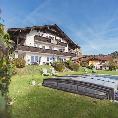 Aparthotel Anna Pertl - Lieblingsquartier Sankt Gilgen