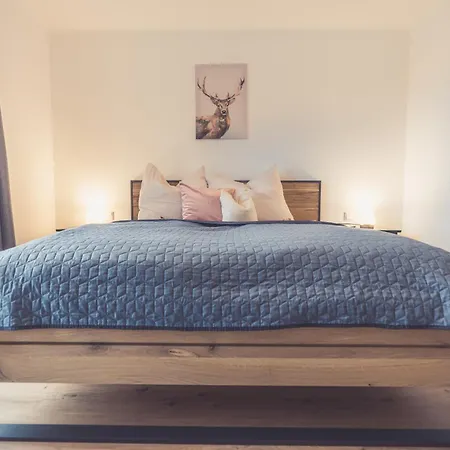 Anna Pertl - Lieblingsquartier מלון דירות סנט גילגן