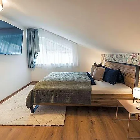 Anna Pertl - Lieblingsquartier Lejlighedshotel